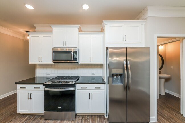 Building Photo - 3604 Silvery Wy