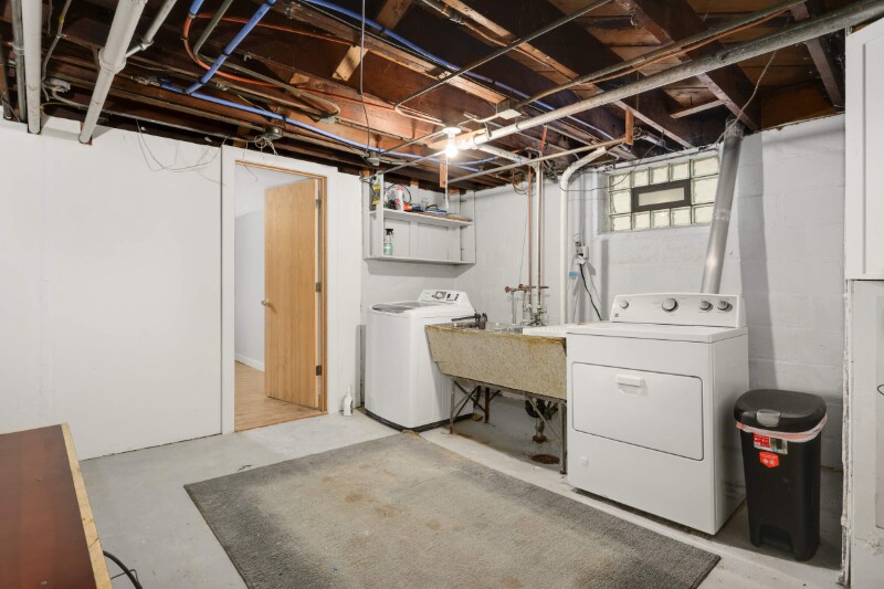 Building Photo - 1164 Randolph Ave