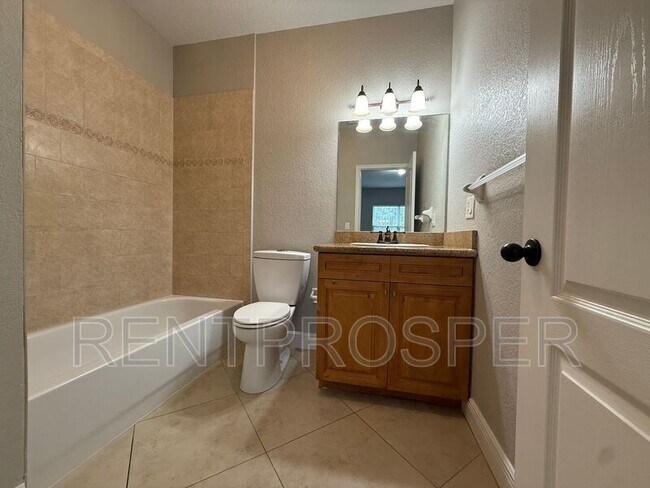 Building Photo - 3717 S Lake Orlando Pkwy