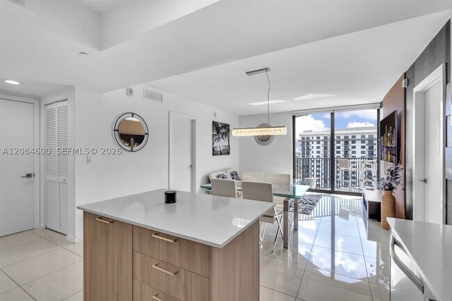Building Photo - 5252 NW 85th Ave