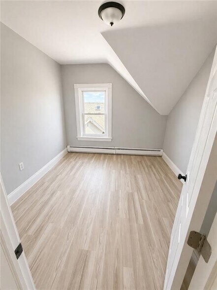 Building Photo - 284 Massachusetts Ave