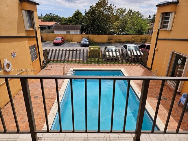 Building Photo - 8990 SW 24th St