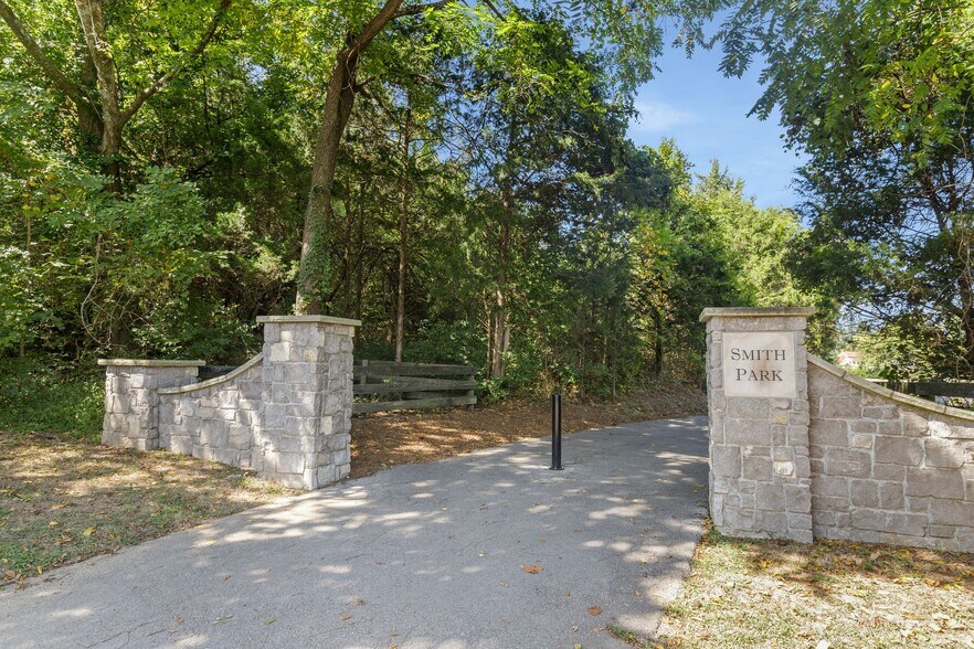 Building Photo - 132 Pennystone Cir