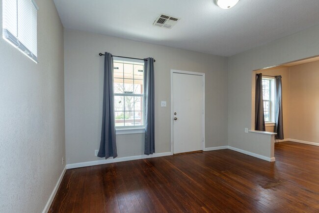 Building Photo - SECTION 8 WELCOME - NEWLY RESTORED - 2 BEDROOM - HARDWOOD FLOORS