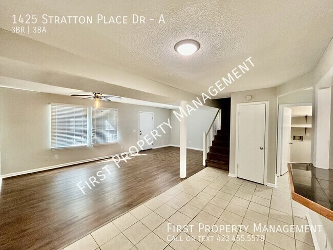Building Photo - 1425 Stratton Pl Dr