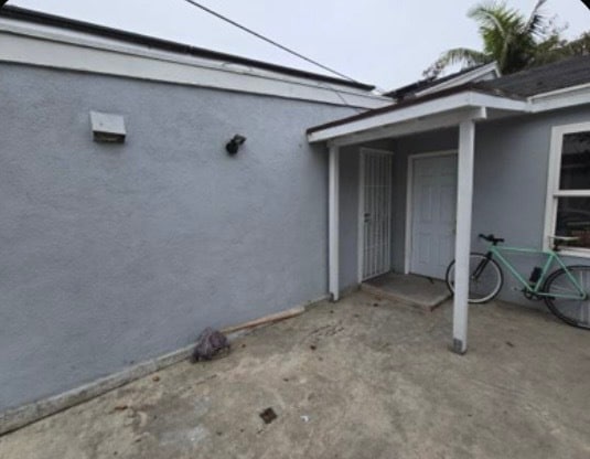 Building Photo - 10962 Sampson Ave