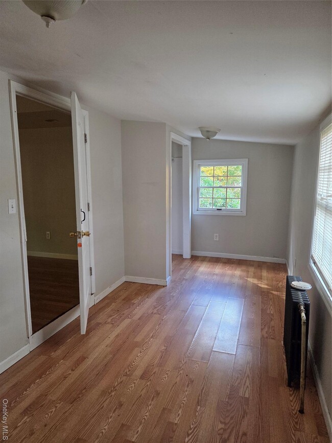 Building Photo - 25 Emerald Trail