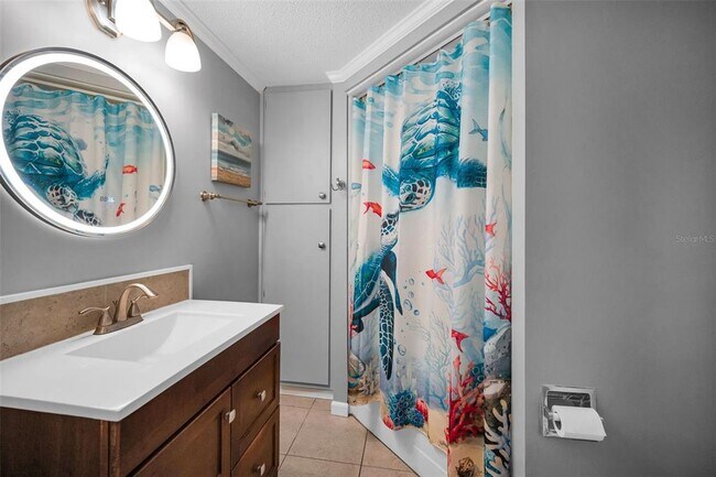 Building Photo - 1000 Crane Ct