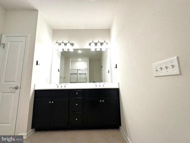 Building Photo - 10717 Viognier Terrace