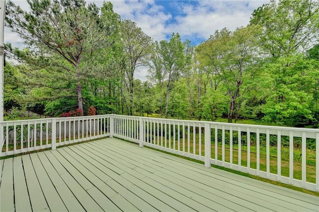 Building Photo - 2455 Kirkstone Dr