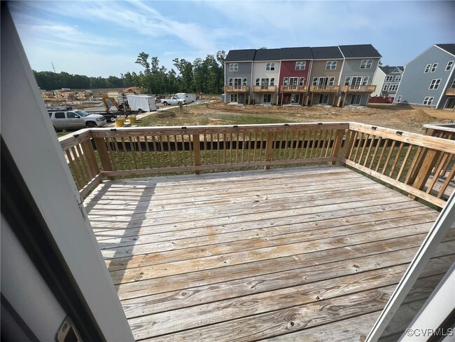 Building Photo - 601 Eking Green Dr