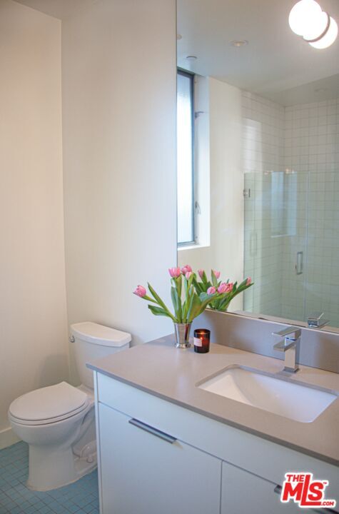 Building Photo - 4826 Franklin Ave