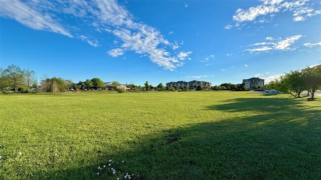 Building Photo - 1409 Brooks Way