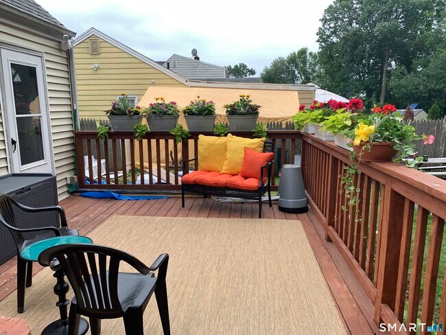 Building Photo - 58 Annawon Ave