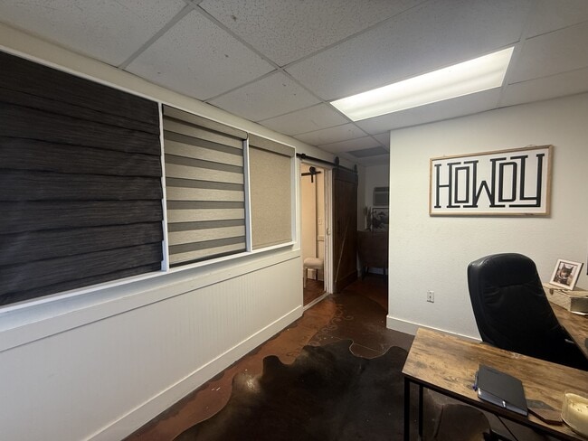 Building Photo - 23063 Texas 46STE 1