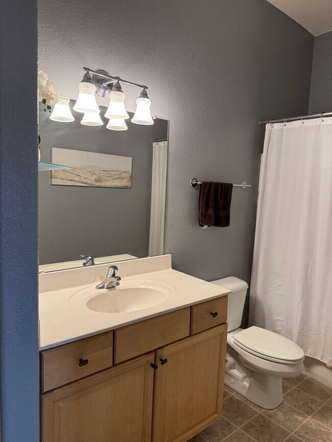 Building Photo - 1850 Stoney Ln