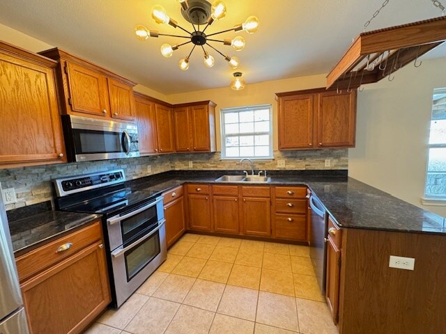 Building Photo - 1300 Yorkshire Dr