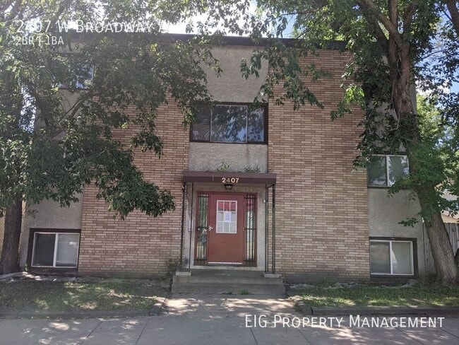 Building Photo - Available 6/20/2024