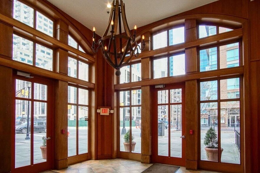 Building Photo - 61 Grand St