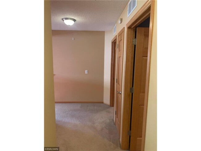 Building Photo - 3125 Legacy Ln