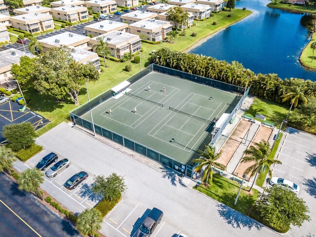 Building Photo - 640 Monaco Ct
