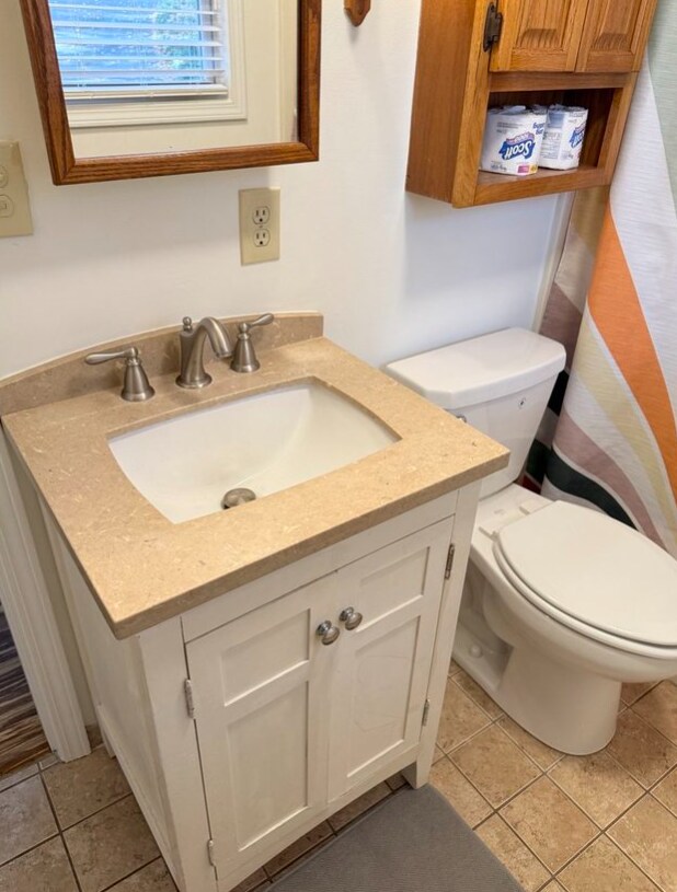 Building Photo - 3058 Bass Dr