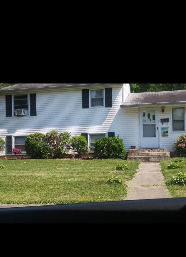 Building Photo - 3-bedroom, 1-bath single-family home in Aberdeen, MD.
