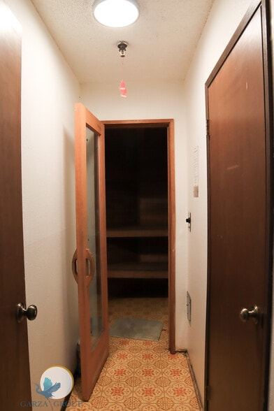 Building Photo - 16 Glacier Ave