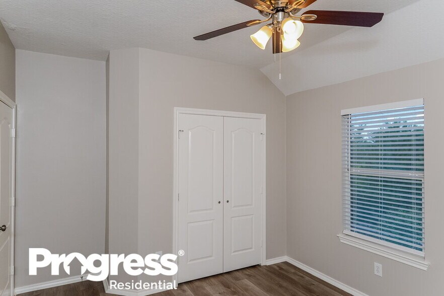 Building Photo - 17811 Memorial Trail Dr