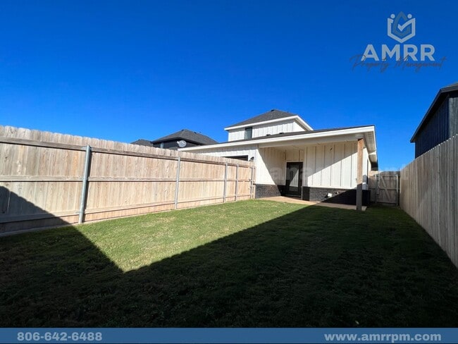 Building Photo - Easy Living with AMRR: Beautiful 4-Bedroom Home Near HEB