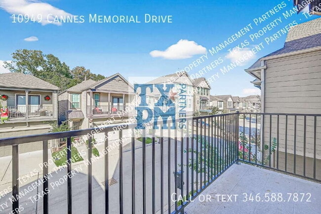 Building Photo - 10949 Cannes Memorial Dr