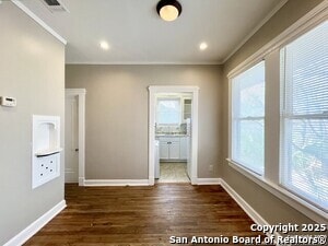 Building Photo - 411 E Courtland Pl