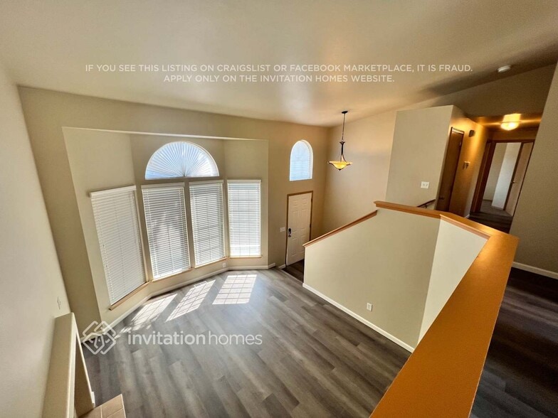 Building Photo - 6316 56th Dr NE