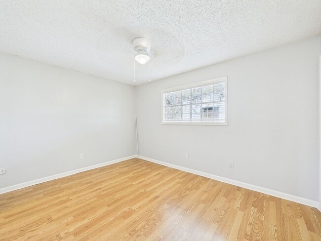 Building Photo - COMING SOON! 3 Beds, 2 Baths House for rent in Milton!