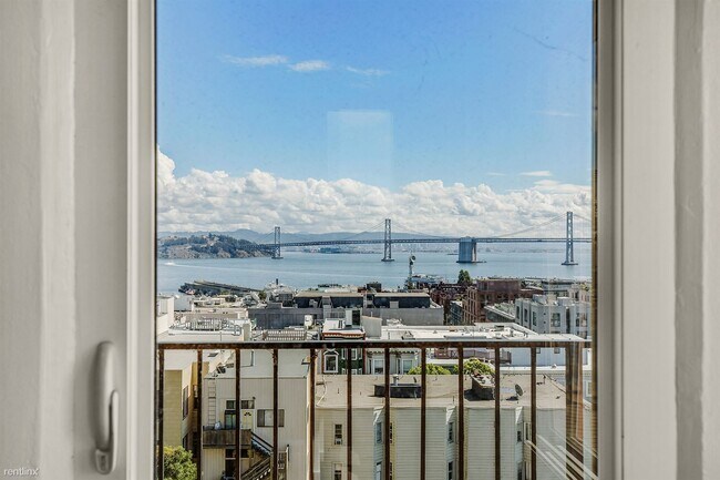Building Photo - 2 br, 1.5 bath Duplex - 4 Dunnes Aly 4 Dun...