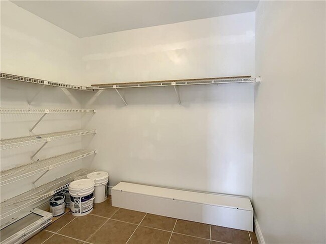 Building Photo - 6342 Longboat Ln W