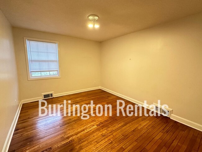 Building Photo - Mebane