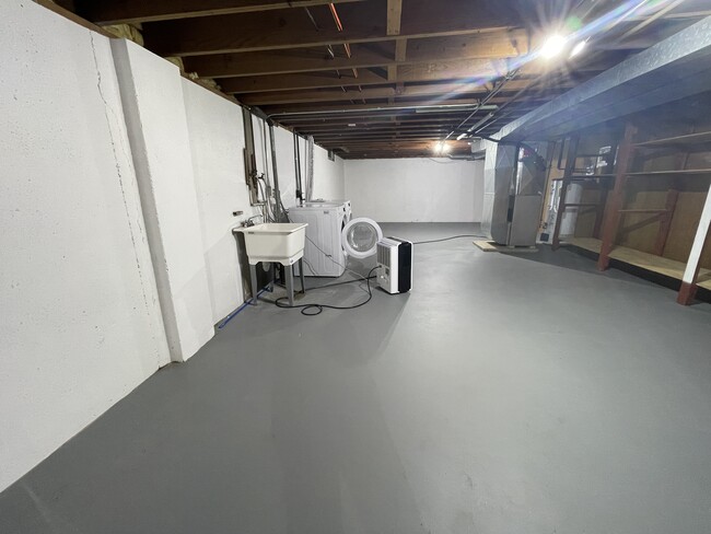 unfinished open basement - 2719 N Owaissa St