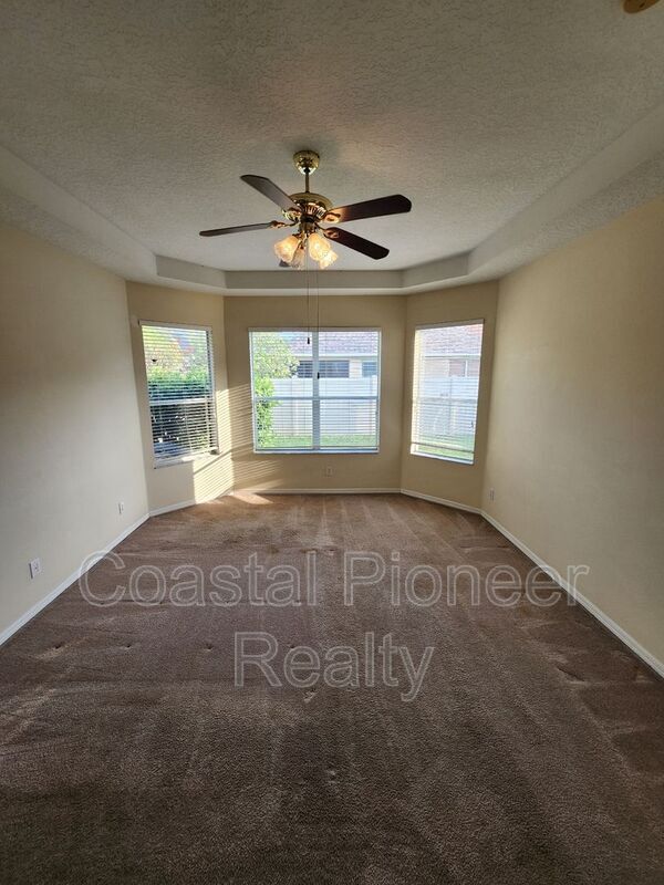 Building Photo - 11614 Whiterook Ct