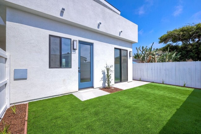 Building Photo - Coming Soon!  Welcome to the new charming apartments in Imperial Beach!