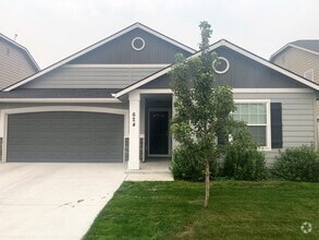 Building Photo - 624 N Scotney Ave