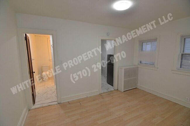 Building Photo - 1119 Lafayette St