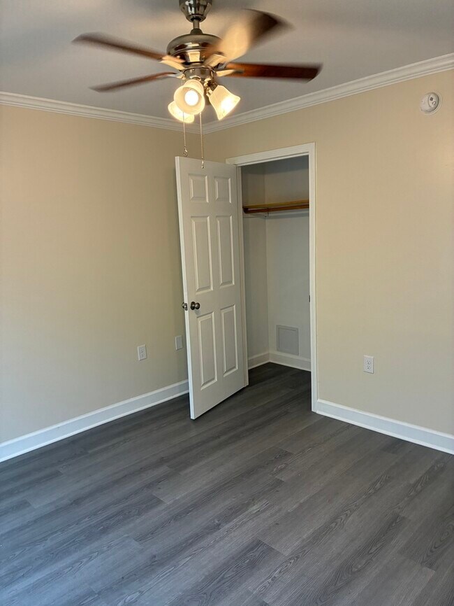 Building Photo - Beautiful 3/2 house in Waveland MS