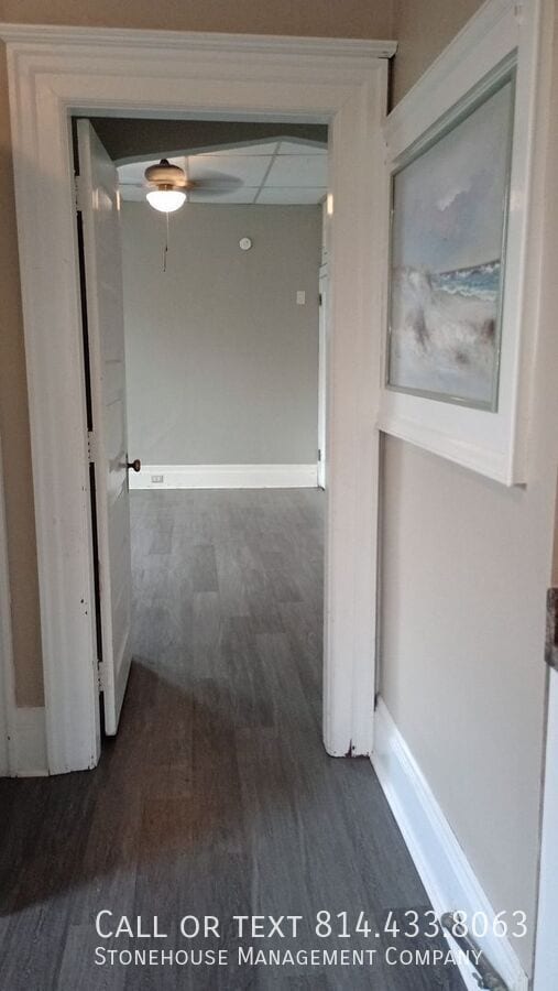 Building Photo - 440 W 10th St