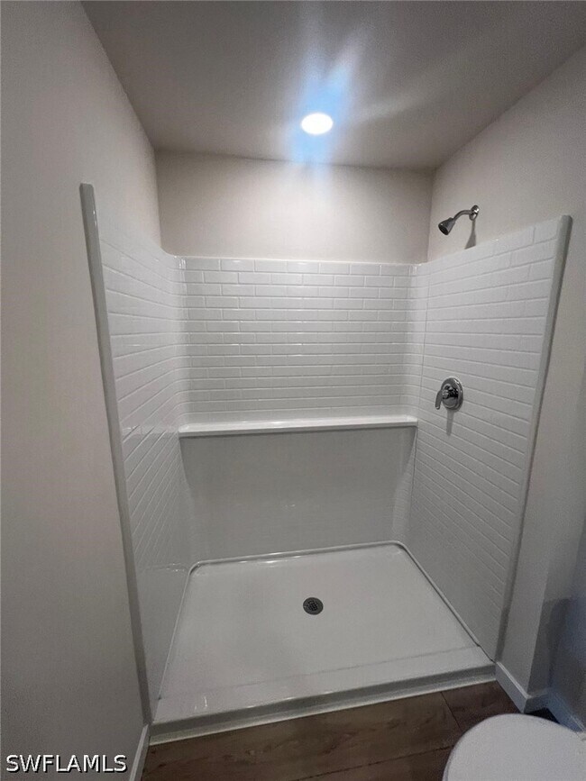 Building Photo - 532 Ilaria Ct
