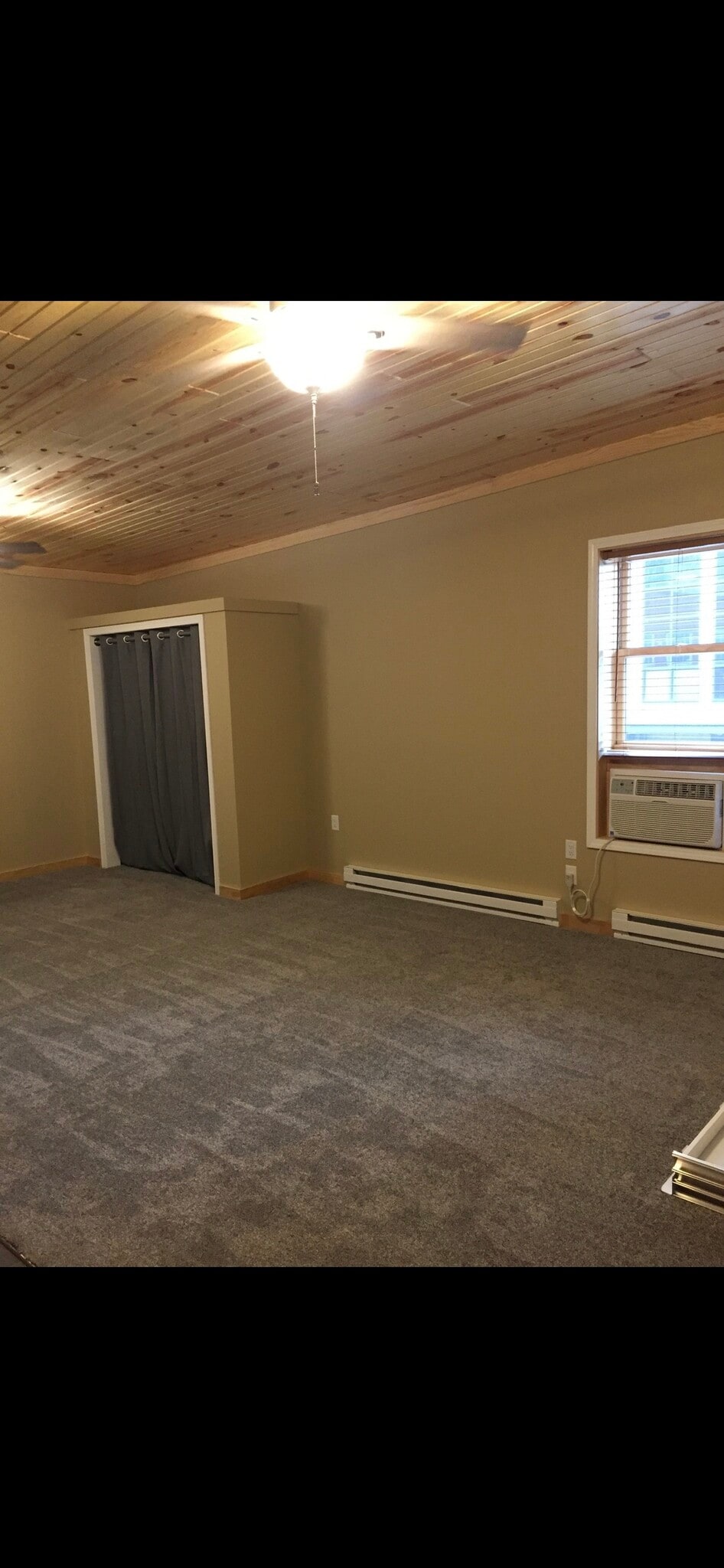 Building Photo - 324 Jay St