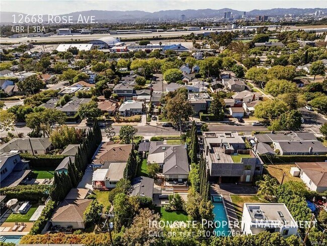 Building Photo - 12668 Rose Ave