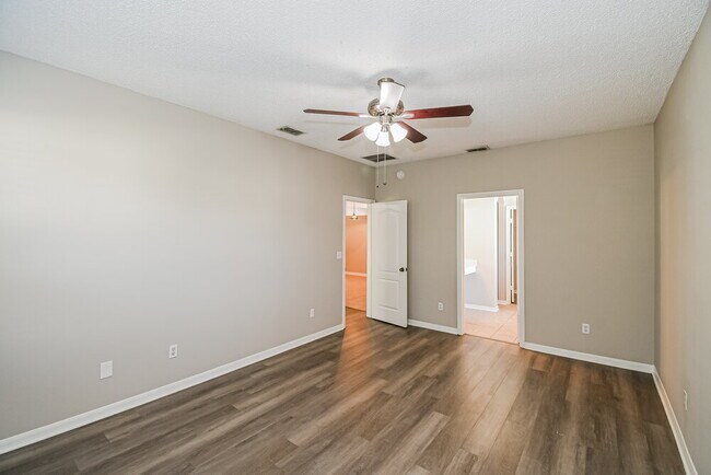 Building Photo - 2714 Spoonbill Trail