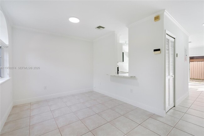 Building Photo - 9481 SW 78th Ave