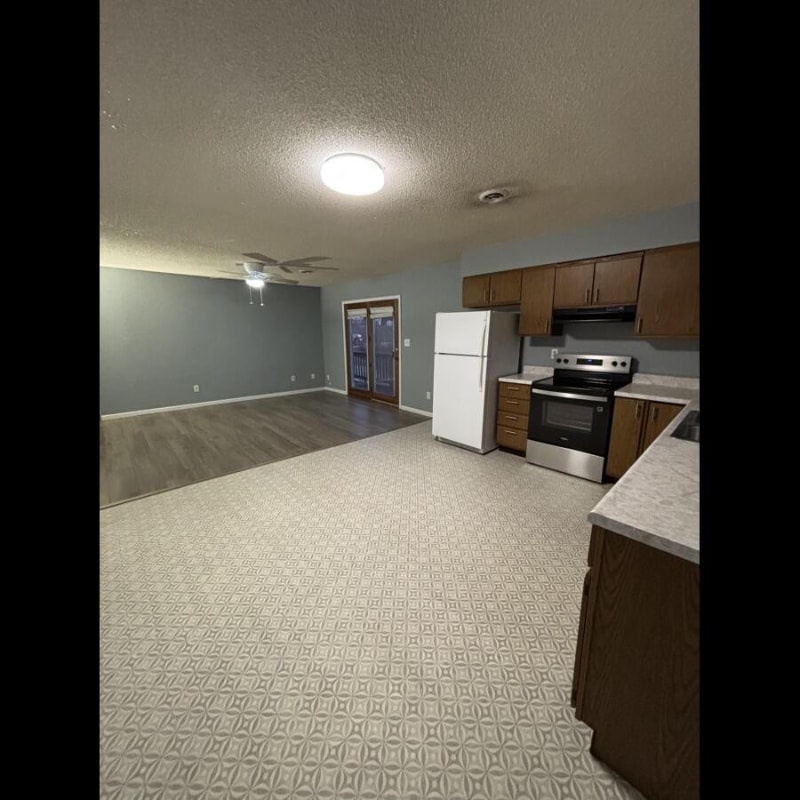 Building Photo - 12965 Rte C